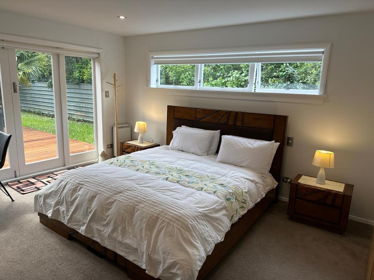 The Perfect Getaway For Two In A Large Suite Whanganui Buitenkant foto